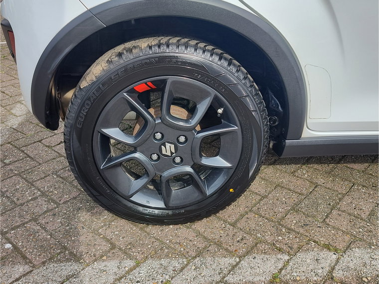 Vehicle Image 33