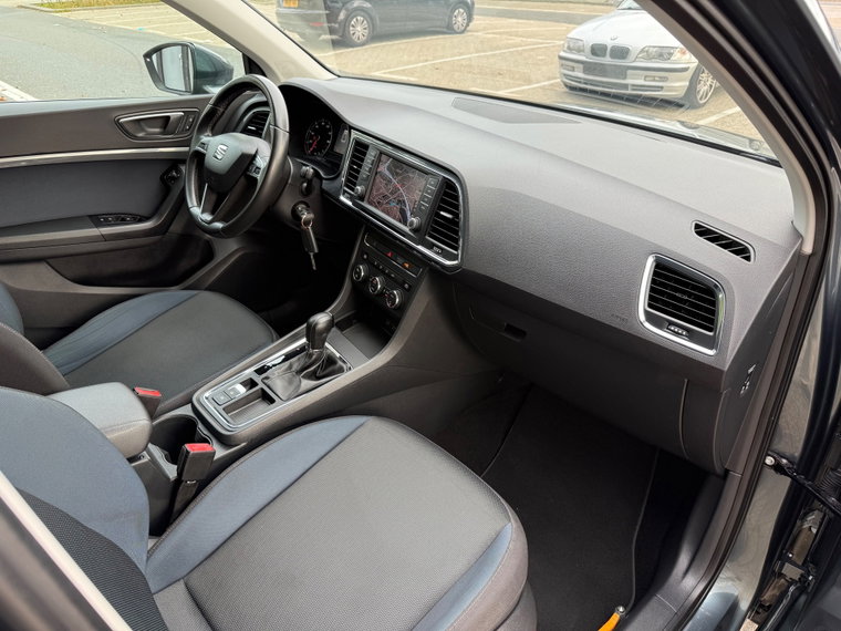 Vehicle Image 38