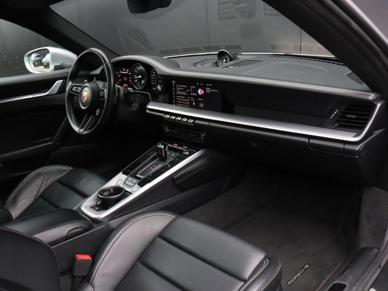 Vehicle Image 23