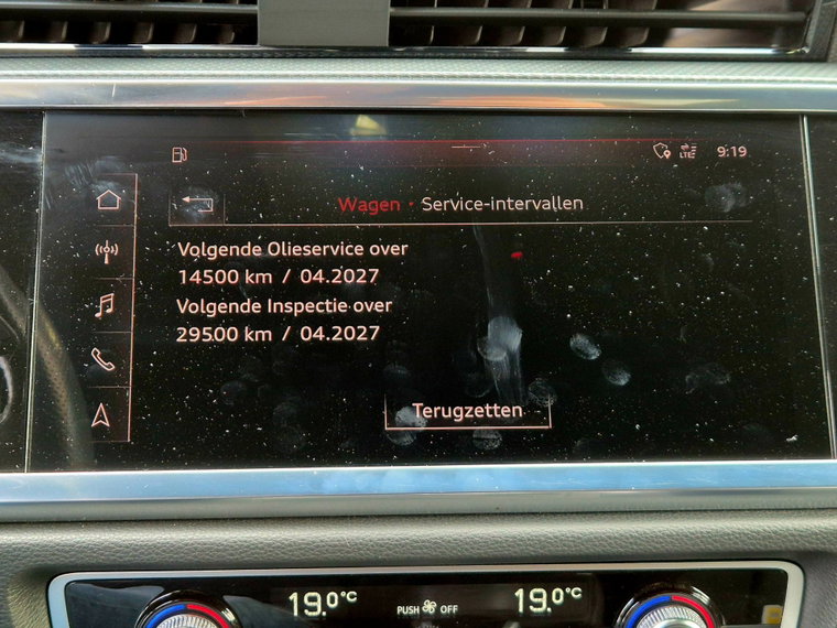 Vehicle Image 39