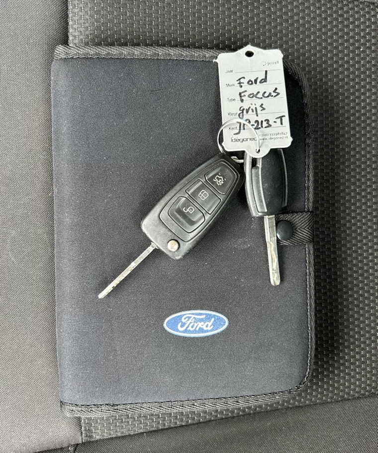 Vehicle Image 22