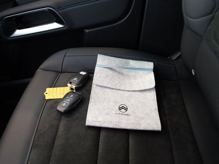 Vehicle Image 41
