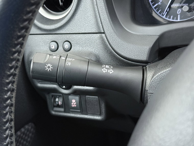 Vehicle Image 23