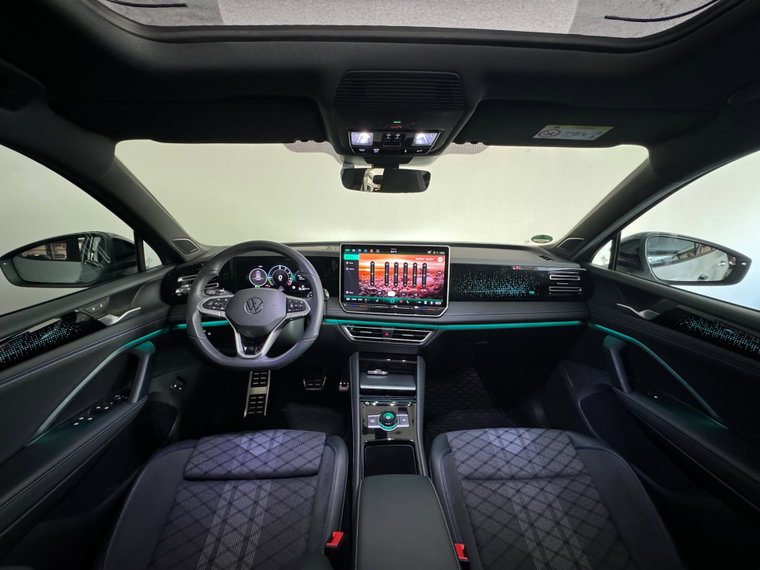 Vehicle Image 37