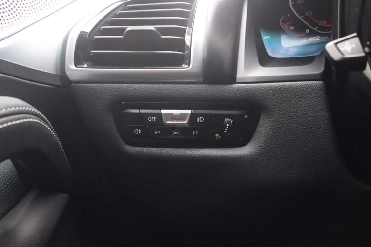Vehicle Image 45