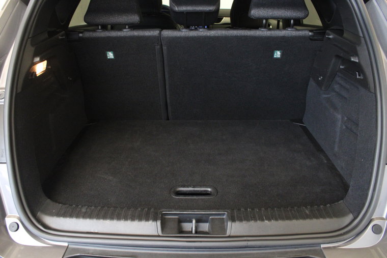 Vehicle Image 21