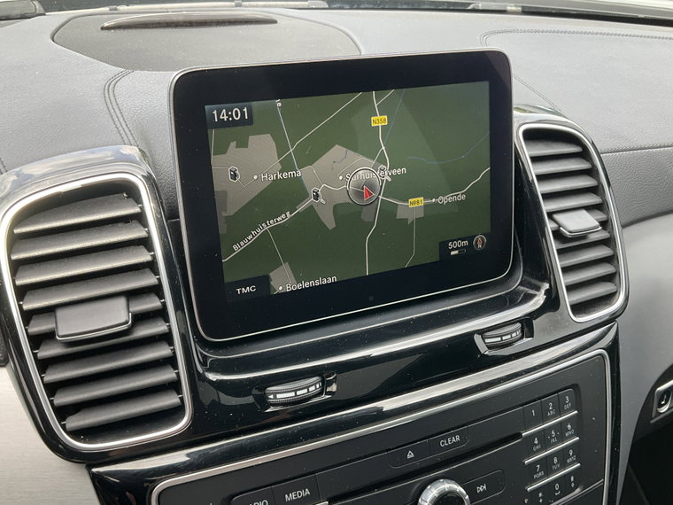 Vehicle Image 28