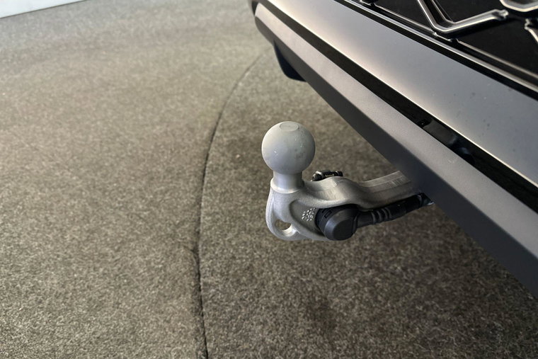 Vehicle Image 36