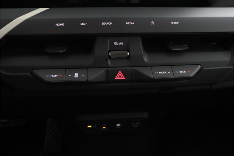 Vehicle Image 27