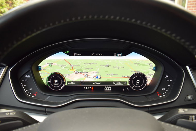 Vehicle Image 30
