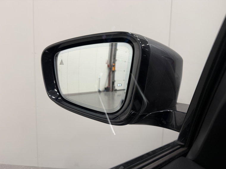 Vehicle Image 39