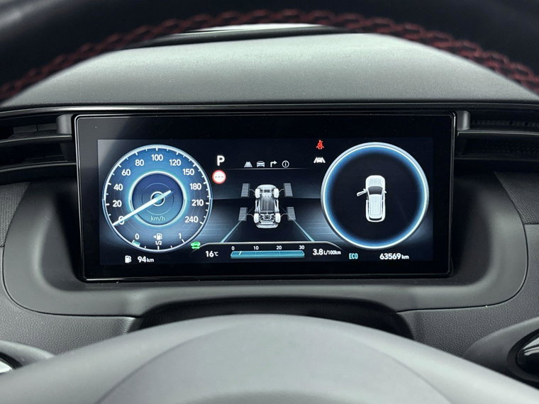 Vehicle Image 30