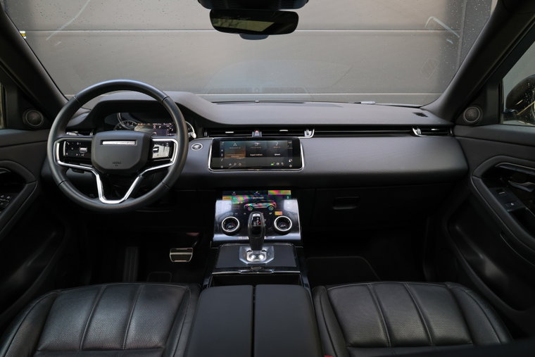 Vehicle Image 25