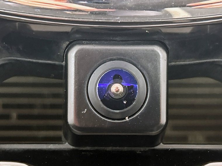 Vehicle Image 23