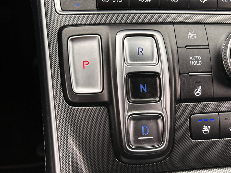 Vehicle Image 38