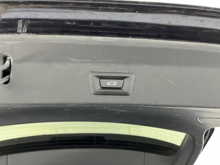 Vehicle Image 28