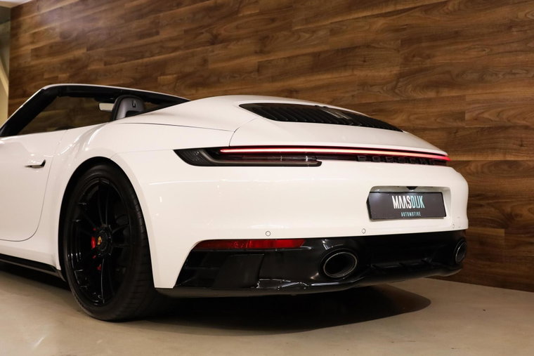 Vehicle Image 33