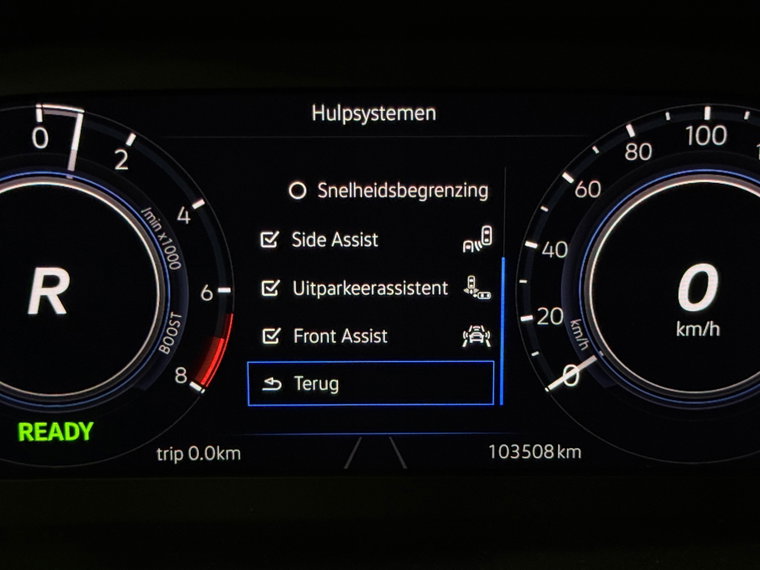 Vehicle Image 25