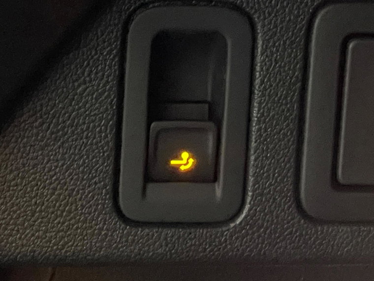 Vehicle Image 26