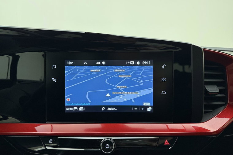Vehicle Image 21