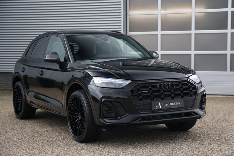 Vehicle Image 15