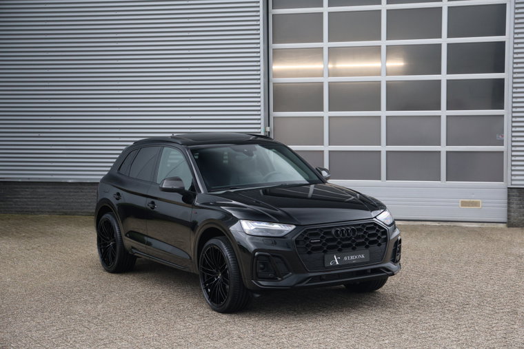 Vehicle Image 21