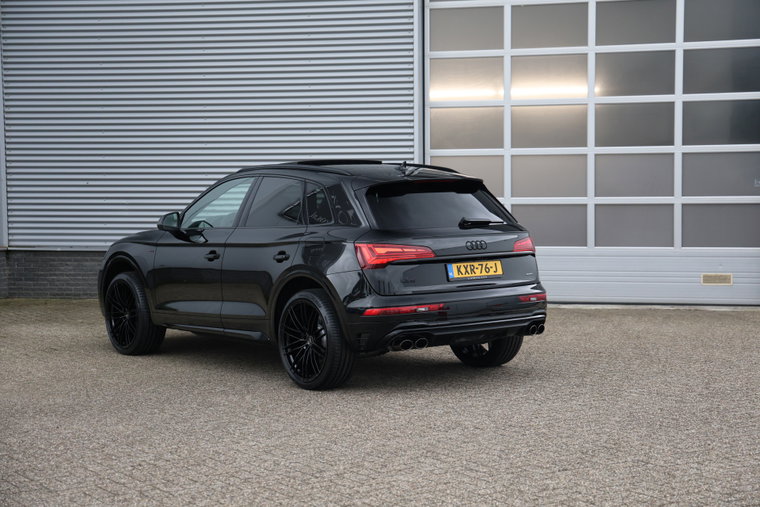 Vehicle Image 37