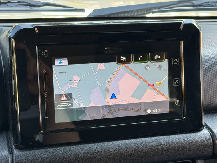 Vehicle Image 19