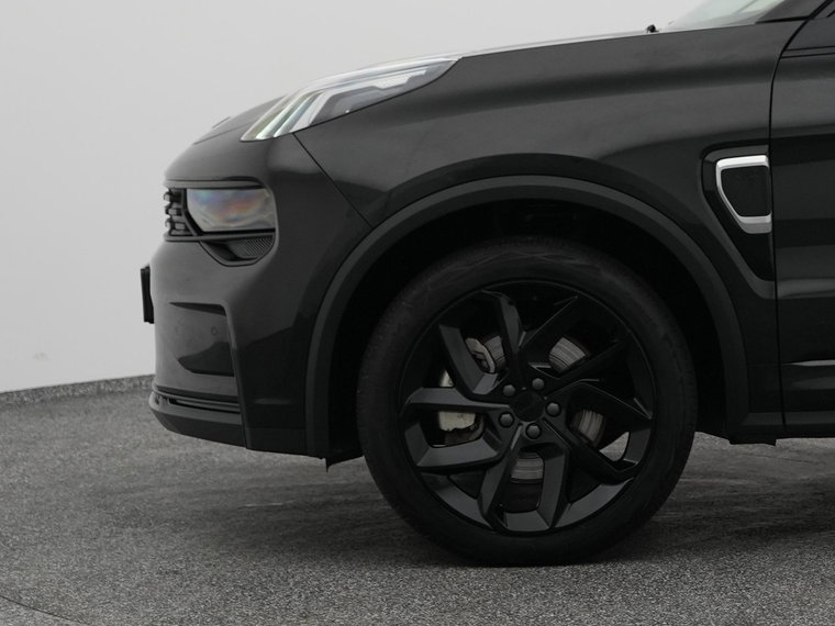 Vehicle Image 21
