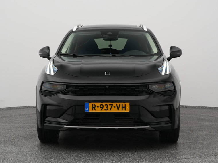 Vehicle Image 9