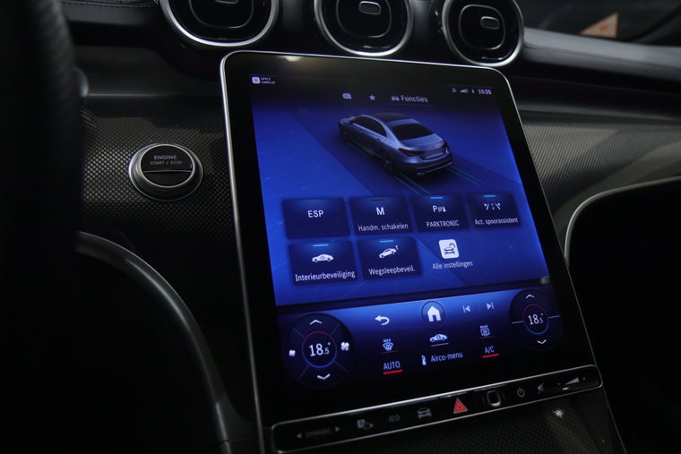 Vehicle Image 29