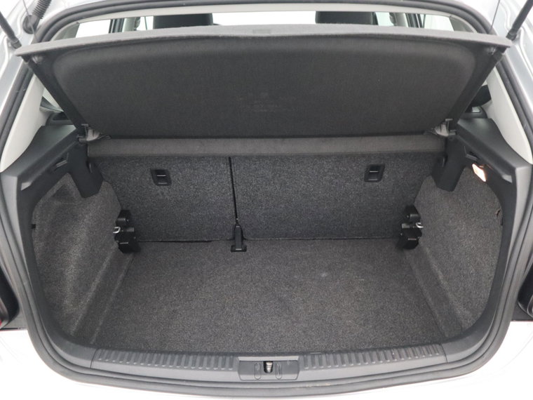 Vehicle Image 39
