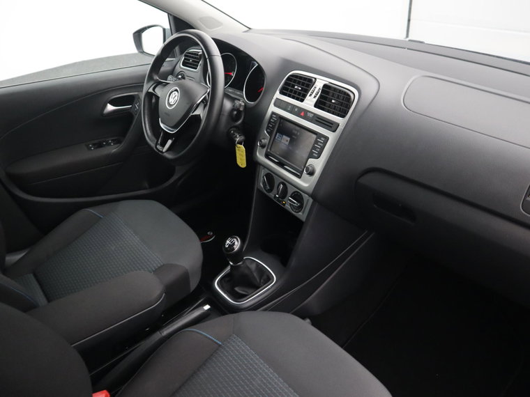 Vehicle Image 40