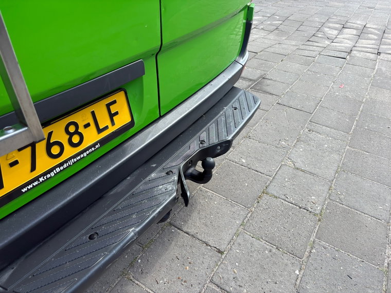 Vehicle Image 28