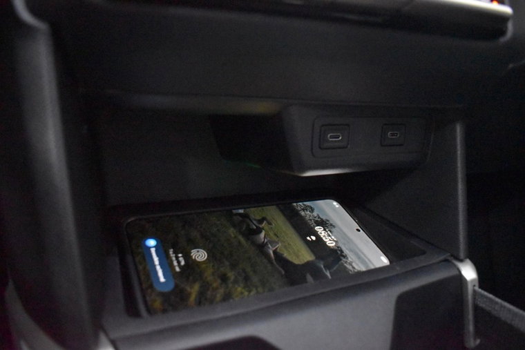 Vehicle Image 26
