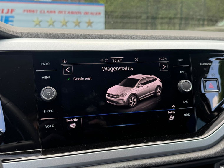 Vehicle Image 39
