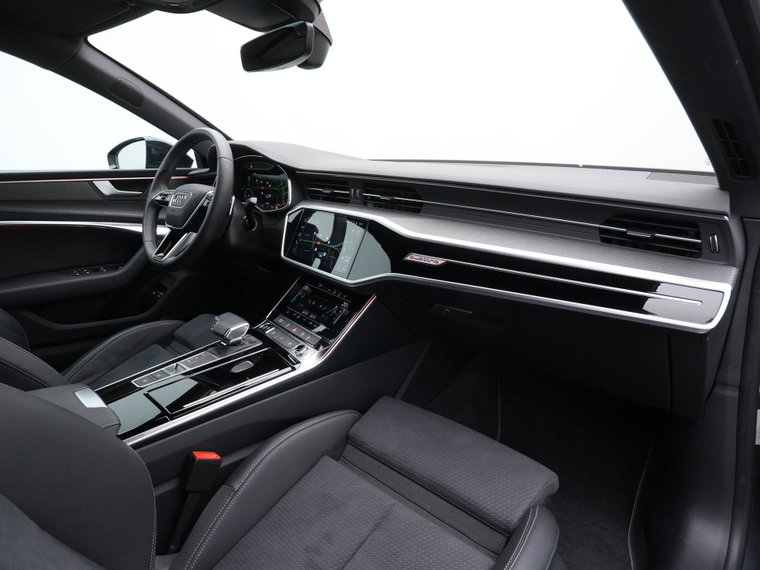 Vehicle Image 42