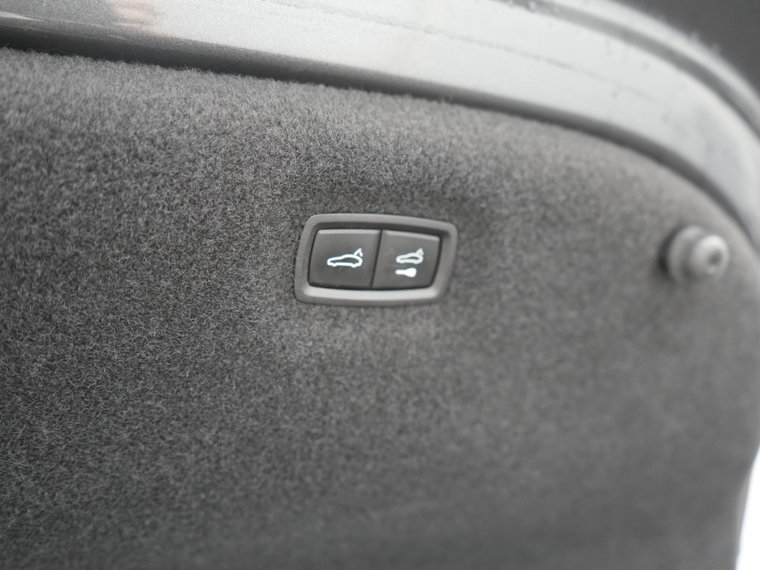 Vehicle Image 40