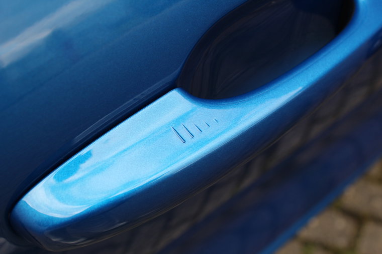 Vehicle Image 23