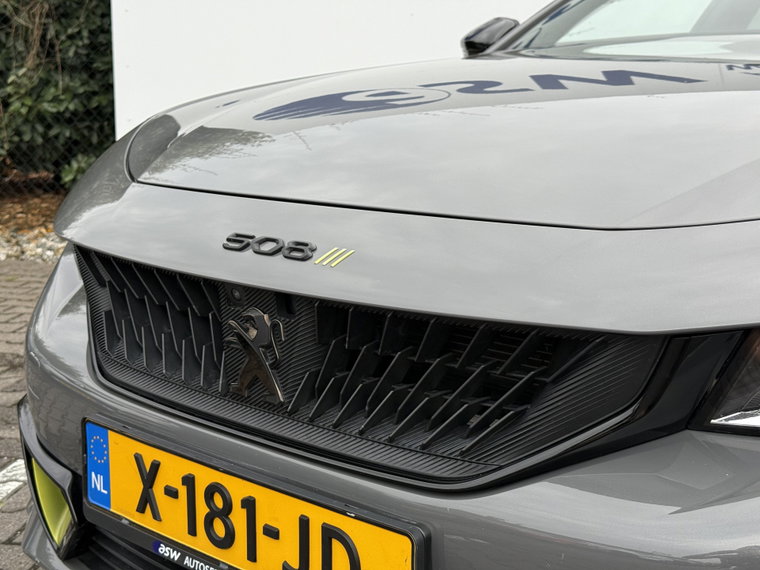 Vehicle Image 35