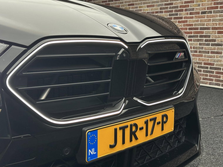 Vehicle Image 28