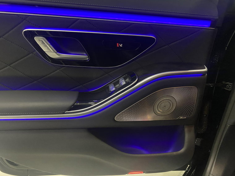 Vehicle Image 40
