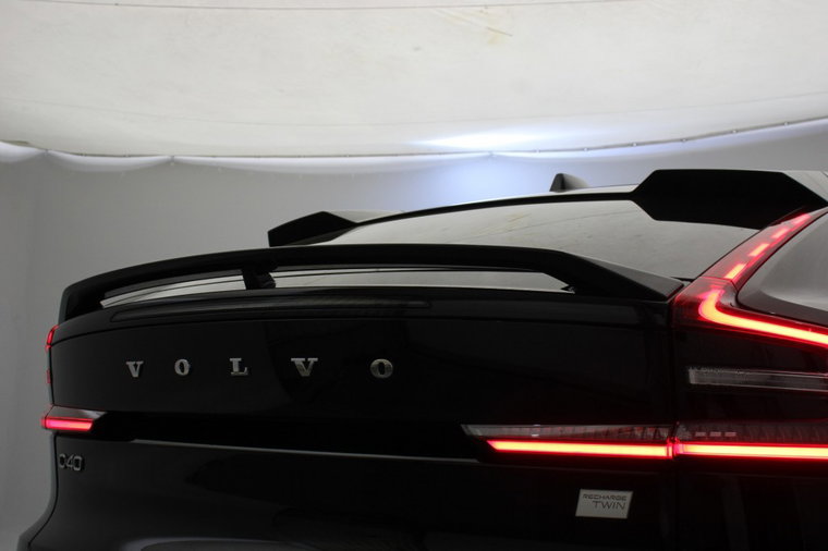Vehicle Image 38