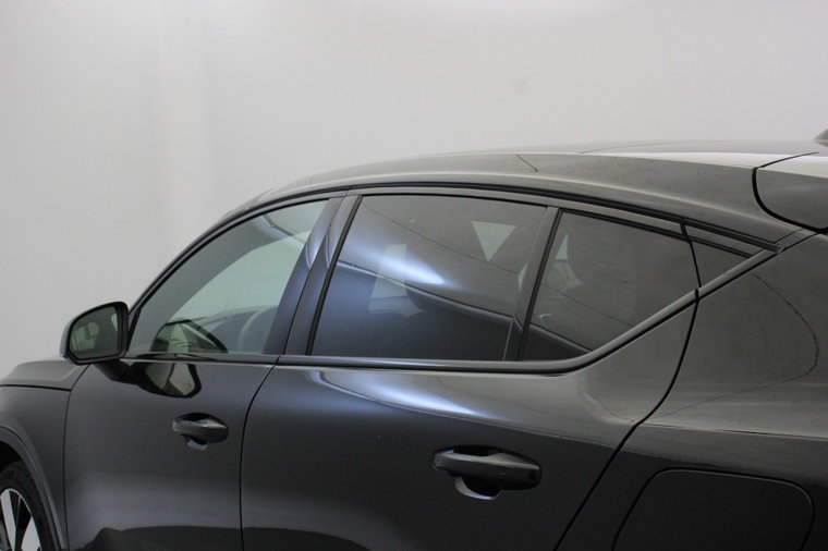 Vehicle Image 39