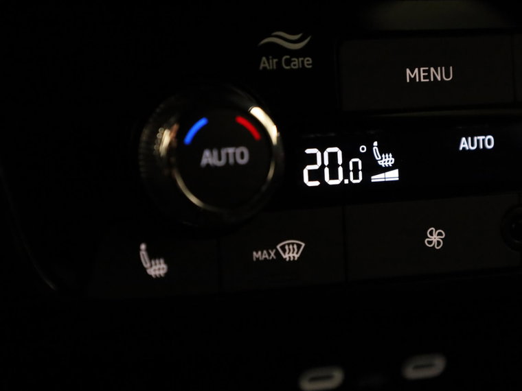 Vehicle Image 28