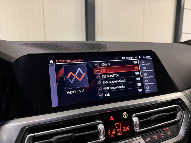 Vehicle Image 40