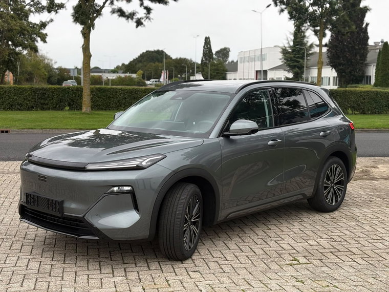 Vehicle Image 19