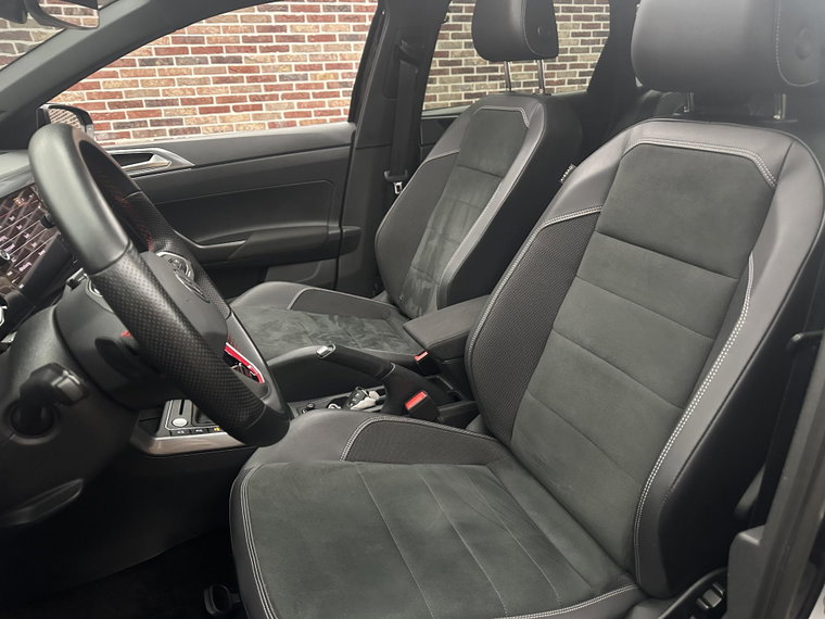 Vehicle Image 28