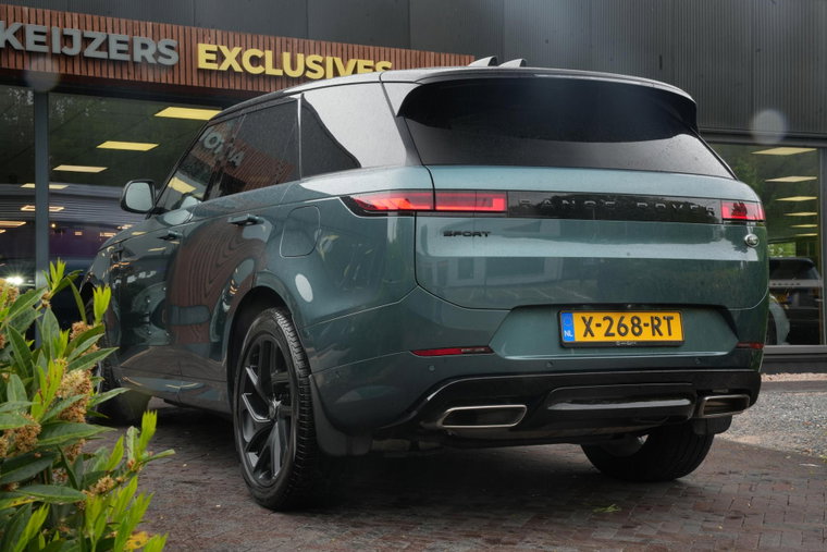 Vehicle Image 37
