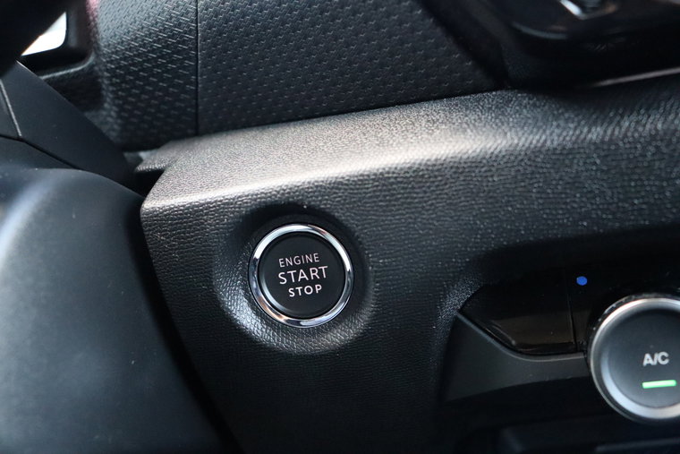 Vehicle Image 27